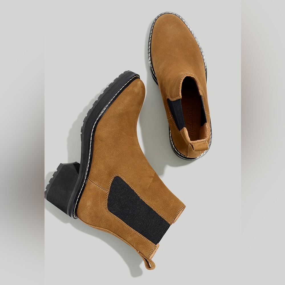 NWT Madewell Carina Platform Chelsea Boots - Size 5.5